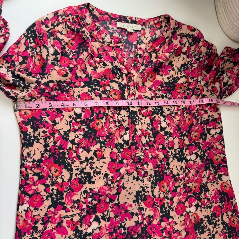Loft Blouse Womens Medium Pink Floral Print Long Sleeve Half Button Top - Picture 8 of 10